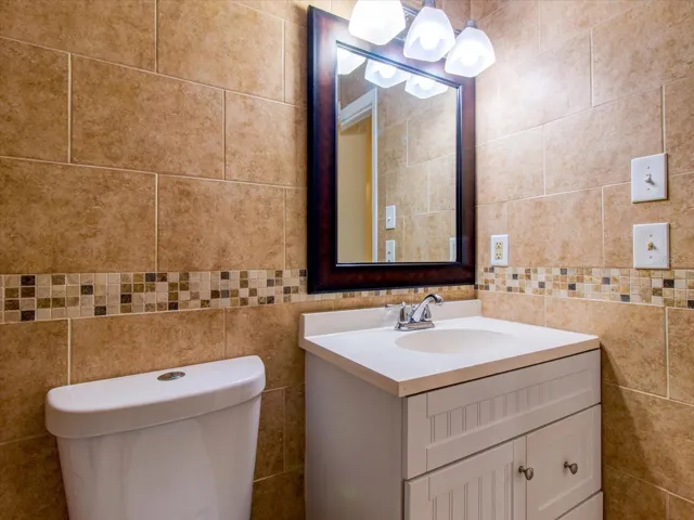 Main Bathroom Sink