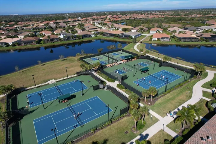 Resort style amenities