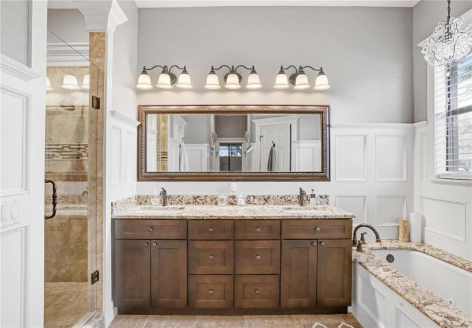 PRIMARY BATHROOM - GARDEN TUB,WALK-IN SHOWER, WC, DOUBLE VANITY