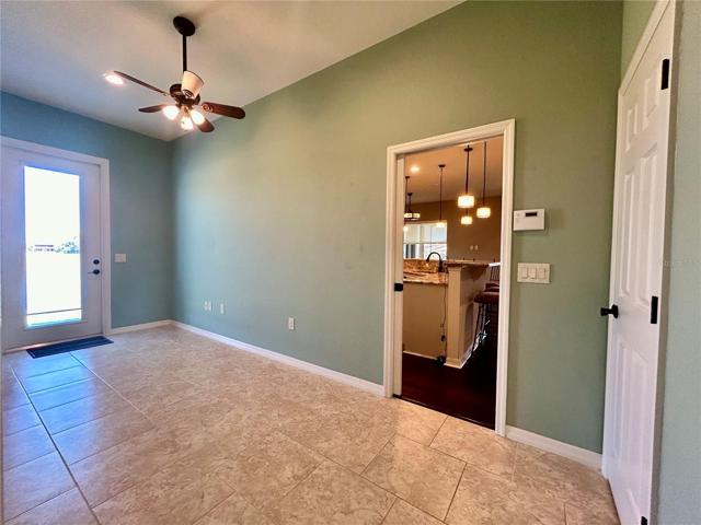 View of FLEX SPACE in conjunction to the kitchen