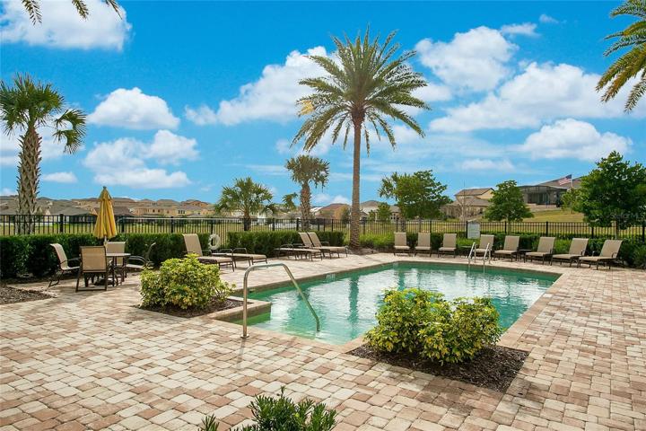 Community pool