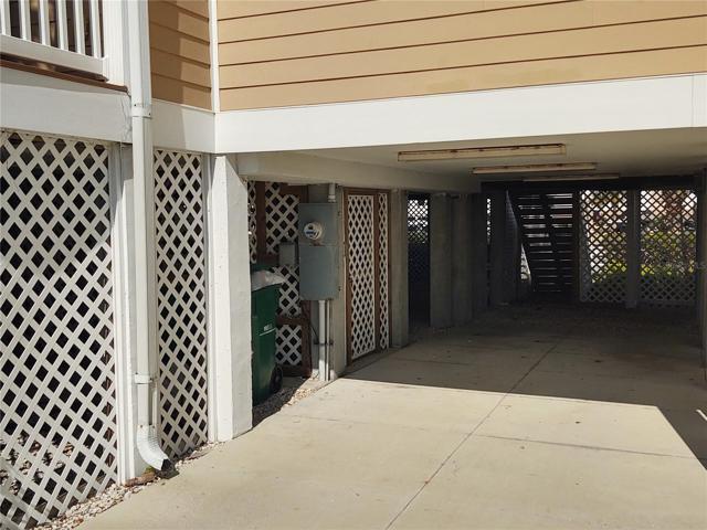 carport front