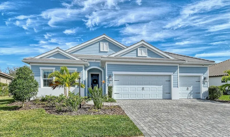 Three car garage