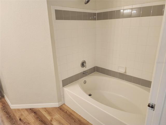 tub/shower