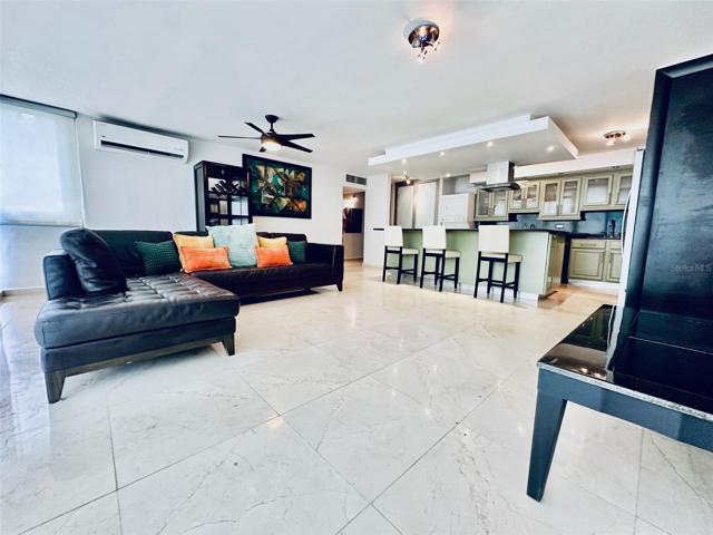 POpen space living- dinning area