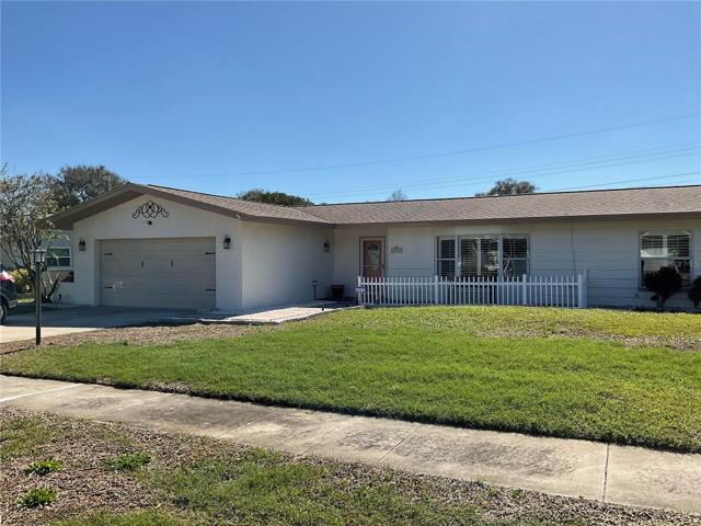 Large Corner Lot and No Flood Insurance Required