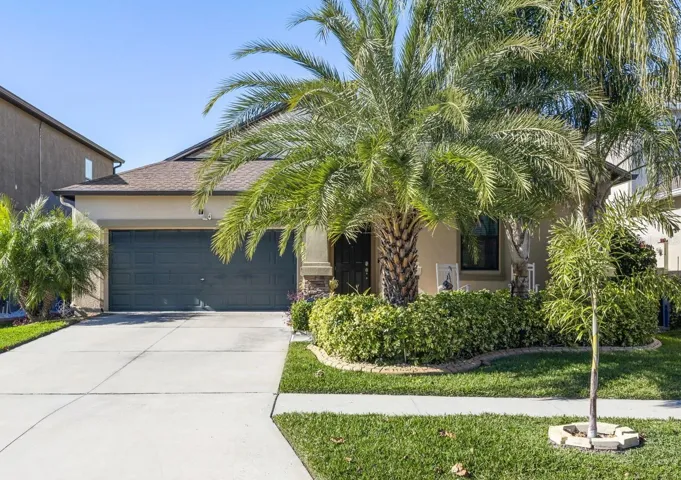 LAWN CARE INCLUDED IN HOA!