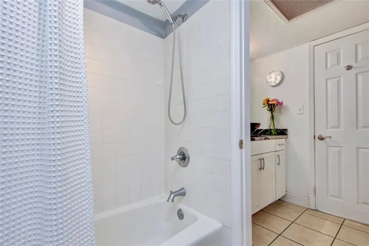 Tub shower combo