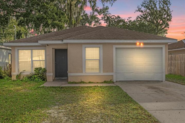 613 Holmes Ave Daytona Beach, FL 32114