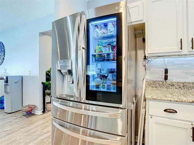 Smart InstaView Door in Door