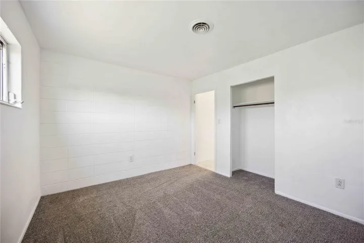27289 Bedroom 1