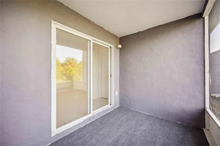 27285 Lanai