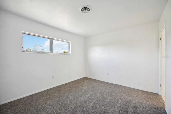 27289 Bedroom 1
