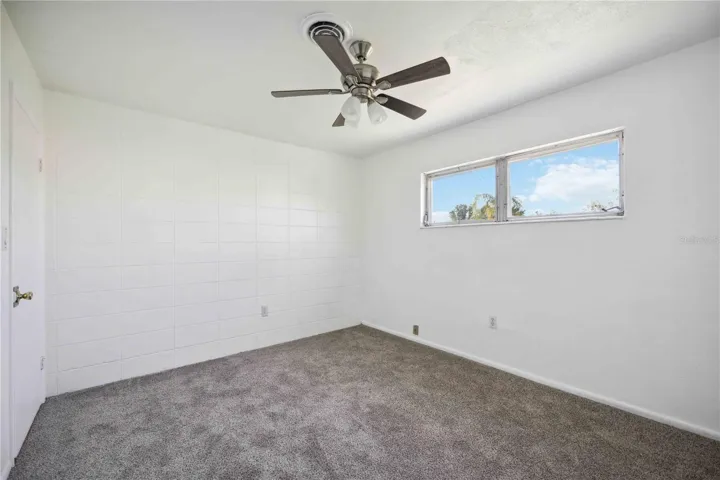 27285 Bedroom 1