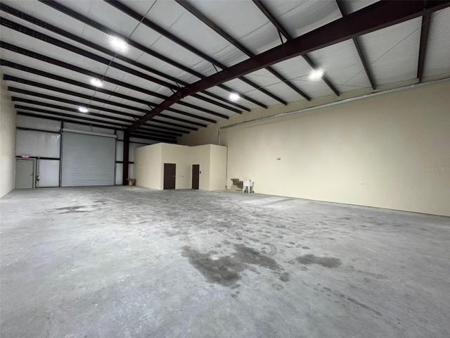 Warehouse facing roll-up door