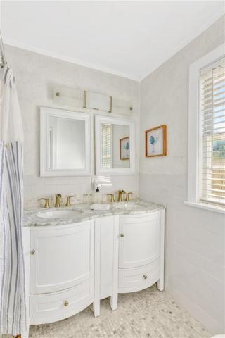 Double sink