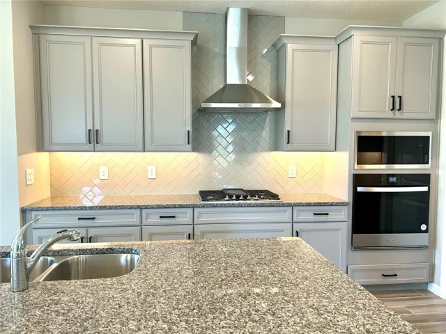 Gas cooktop for gourmet cooking!