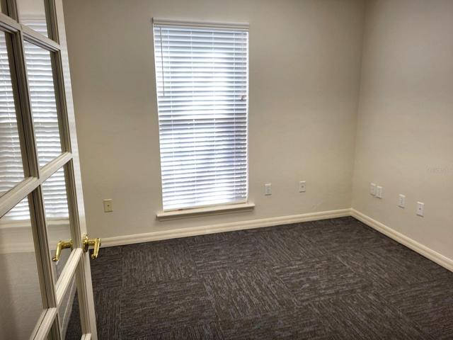 Center private office