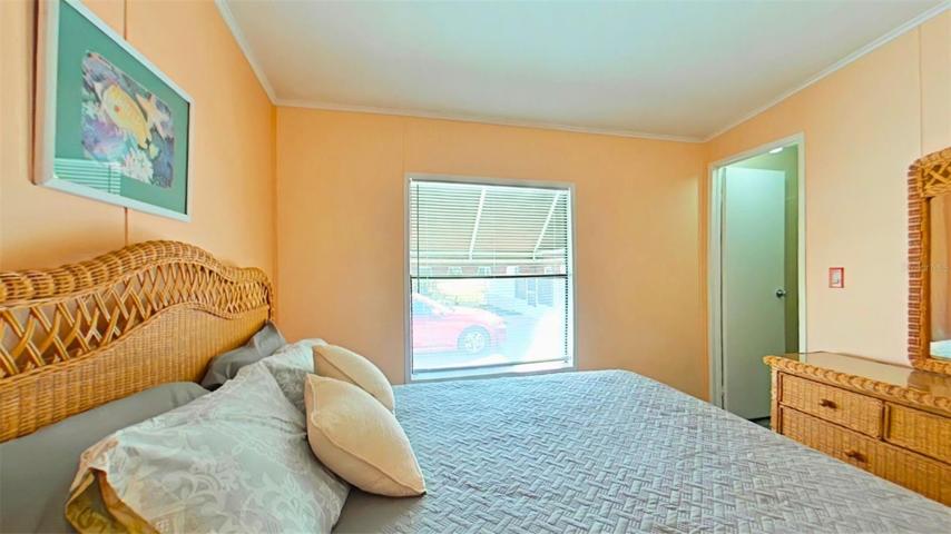 Guest bedroom