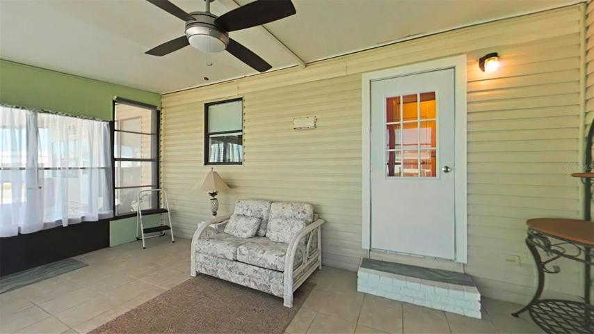 Side Florida room