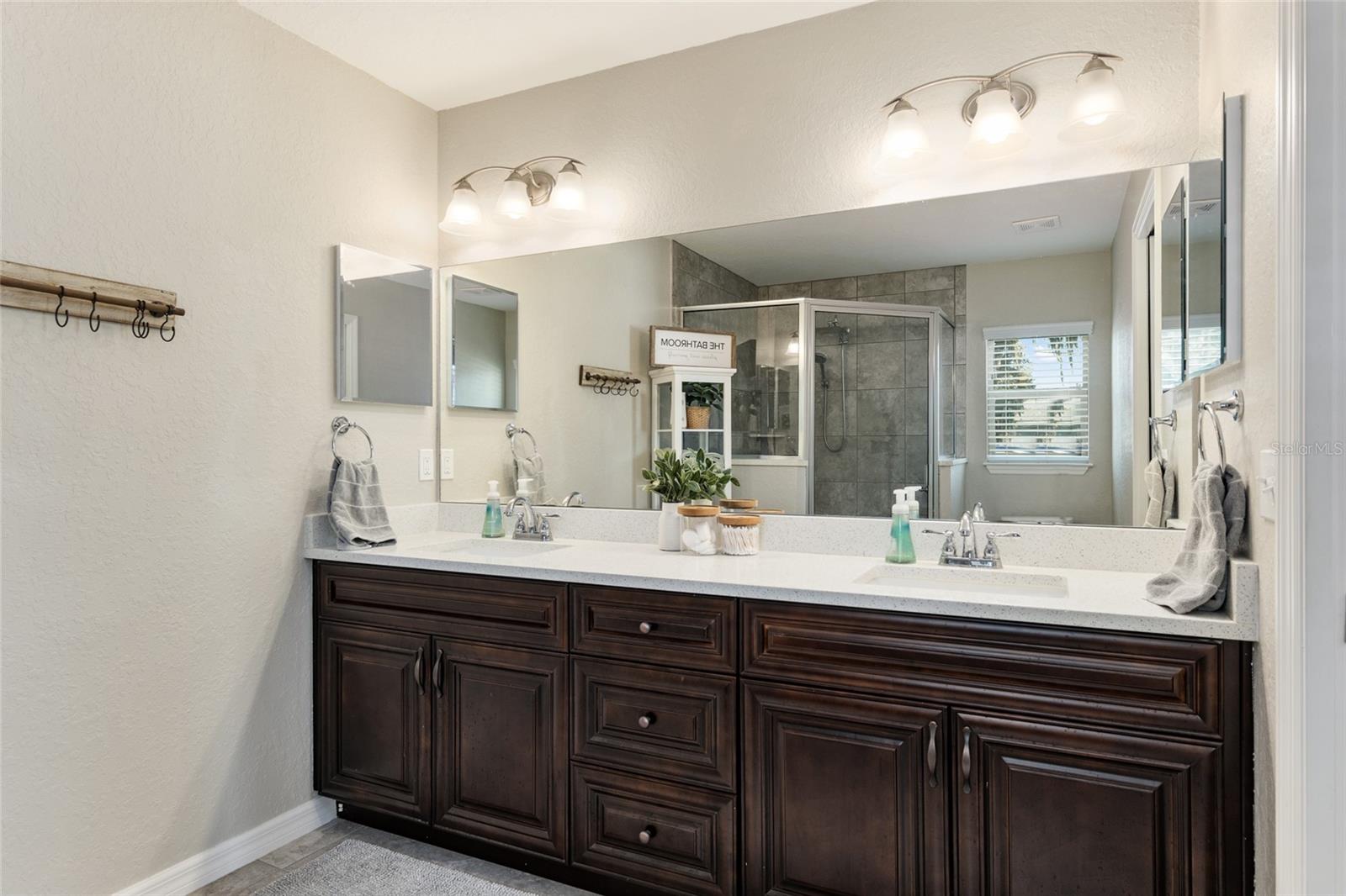 PRIMARY ENSUITE BATH