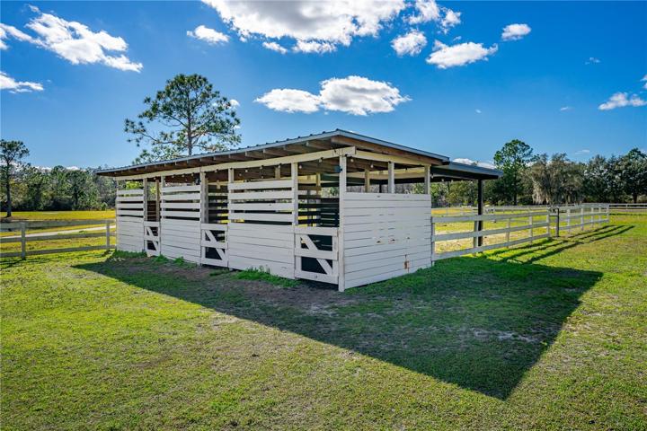 Small Barn has three stalls