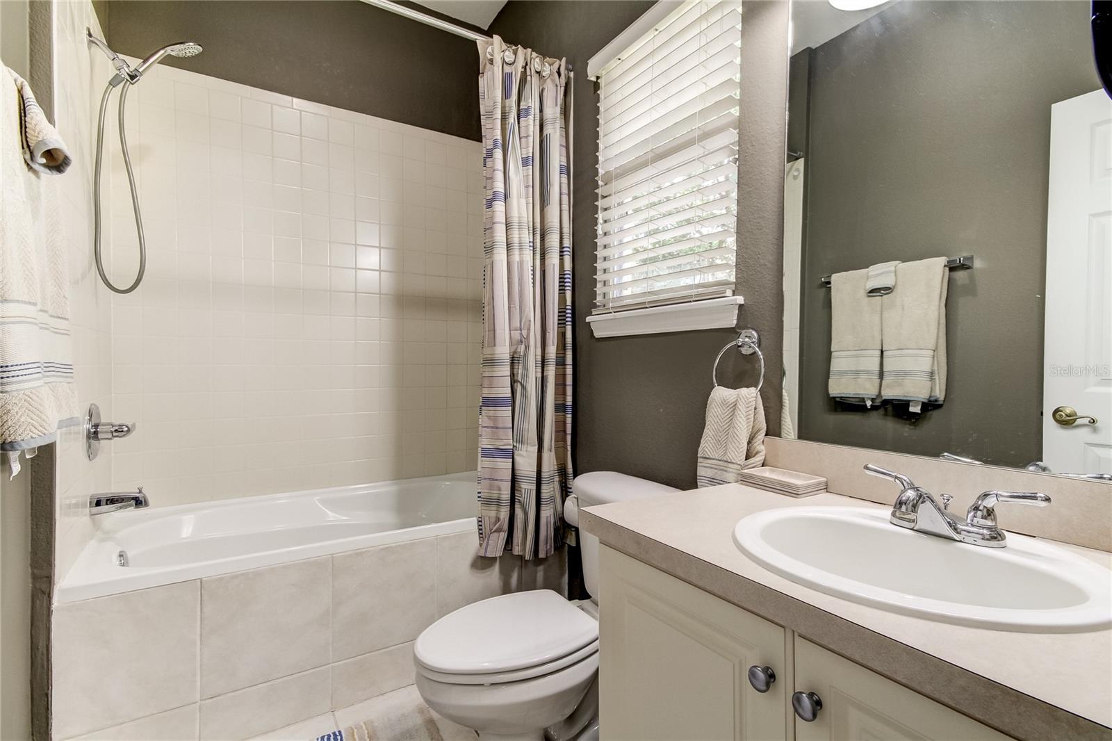 3rd bedroom ensuite bath on 3rd floor
