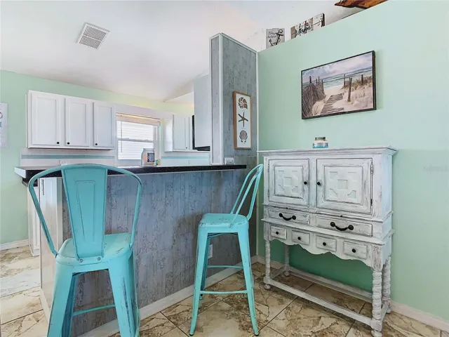 Bartop seating