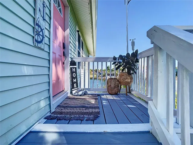 2nd Floor front door