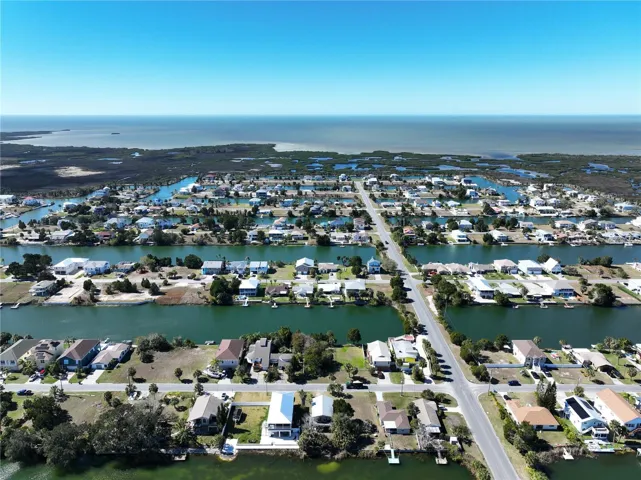 Close to the Ocean, but on a Freshwater Canal
