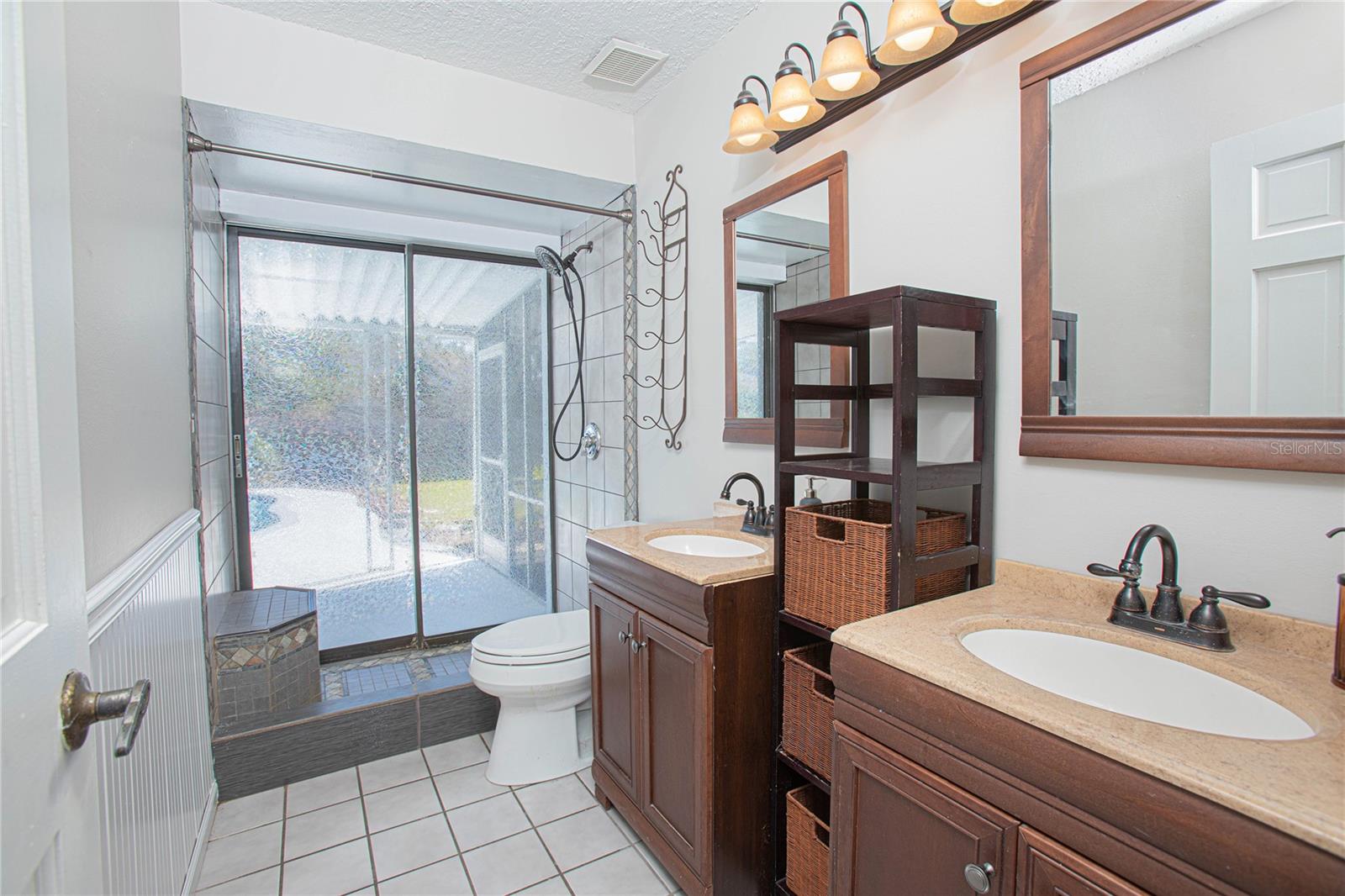 Hall/Pool Bath