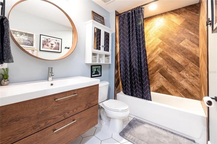 Bathroom #2