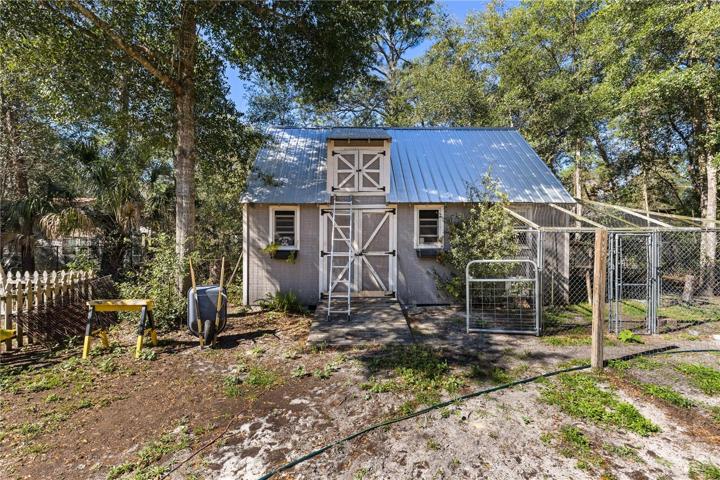 chicken coop