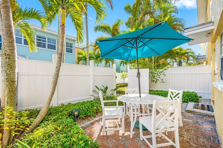 Fabulous Outdoor Living