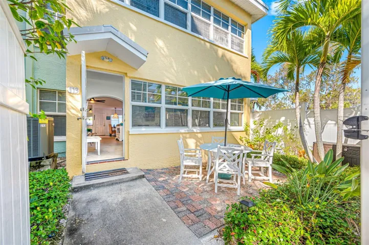 Sunroom Back Door access private fully fenced Backyard Patio