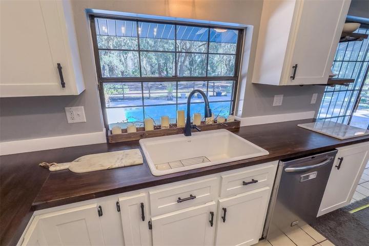 14. Kitchen overlooking pool
