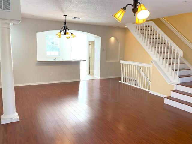 LIVING ROOM DINING ROOM COMBO
