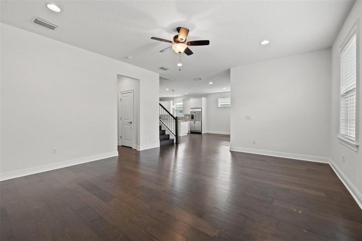 Living Room (1st Floor)