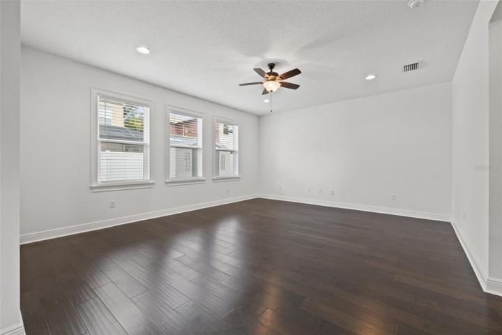 Living Room (1st Floor)