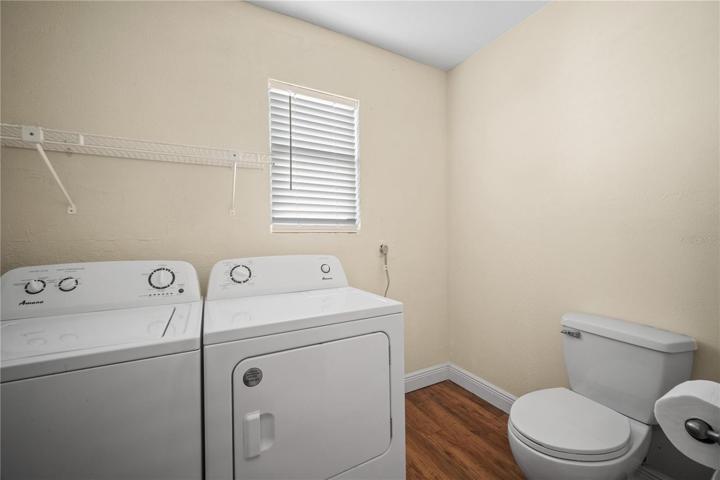 Laundry located in suite area. 15.6x8.4