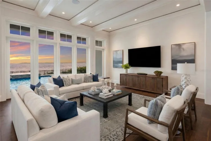 Living Room VS