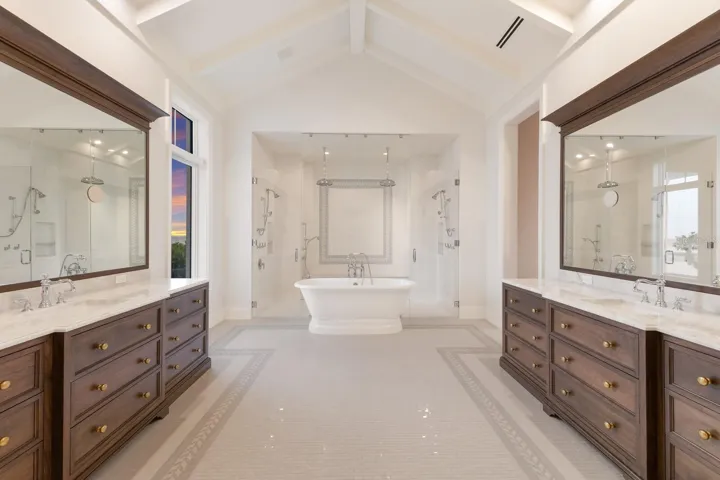 VIP Bath Suite