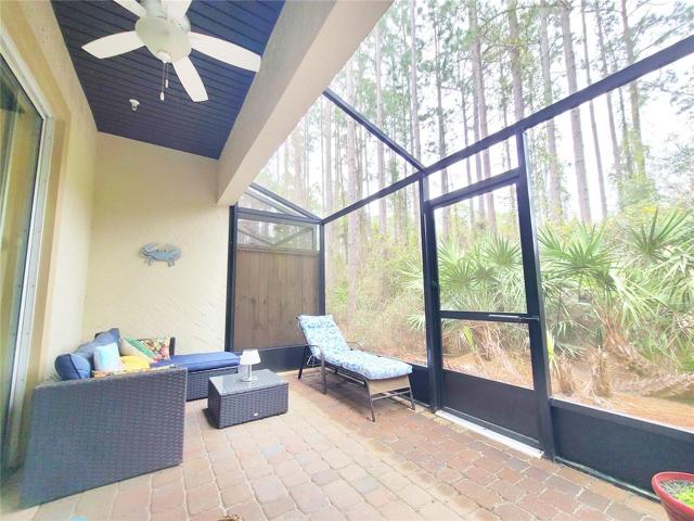 Screened-in Porch