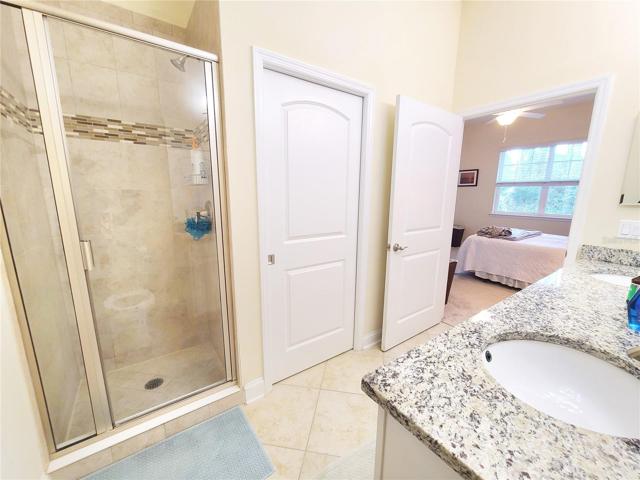 Master Suite 1 Bathroom