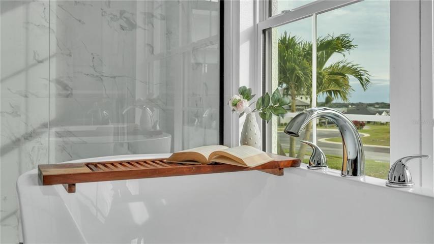 Bathtub