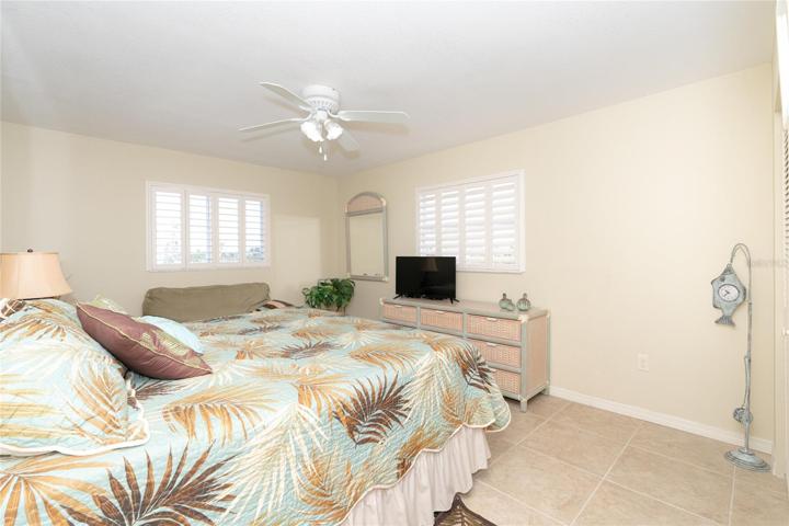 Guest Bedroom 3.