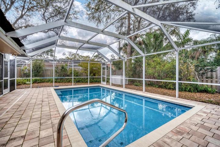 Screened Pool