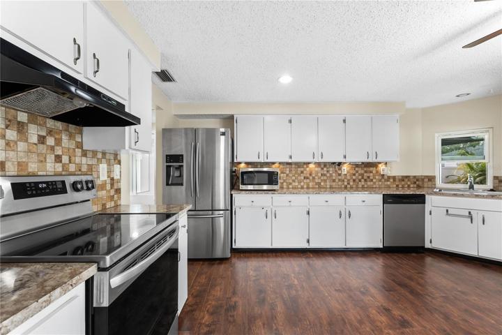 Newer Stainless Steel Appliances