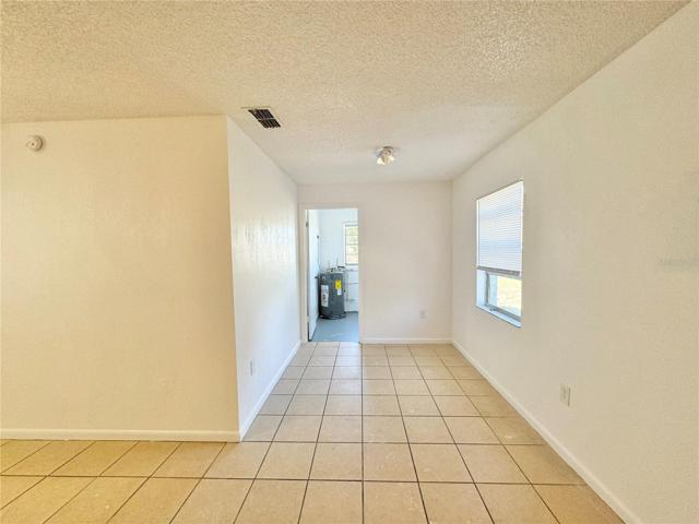 Extra space before utility room