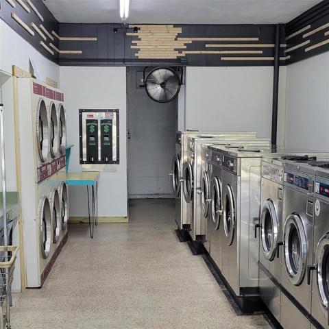 Washers, Dryers &amp; Coin Changer